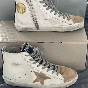 Golden Goose “Francy Classic” Suede Toe star and heel python print. Size 38/8